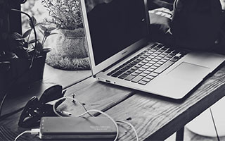 爱游戏体育-巴特勒强硬表现带热火力克雄鹿，巴特勒在热火的合同